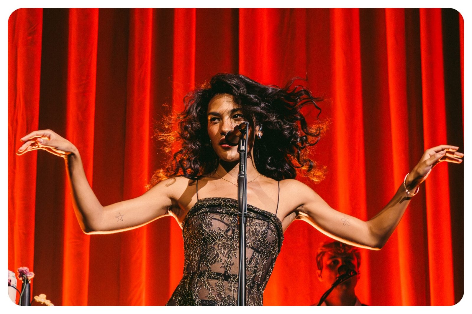 10 Best Olivia Dean Songs, Ranked